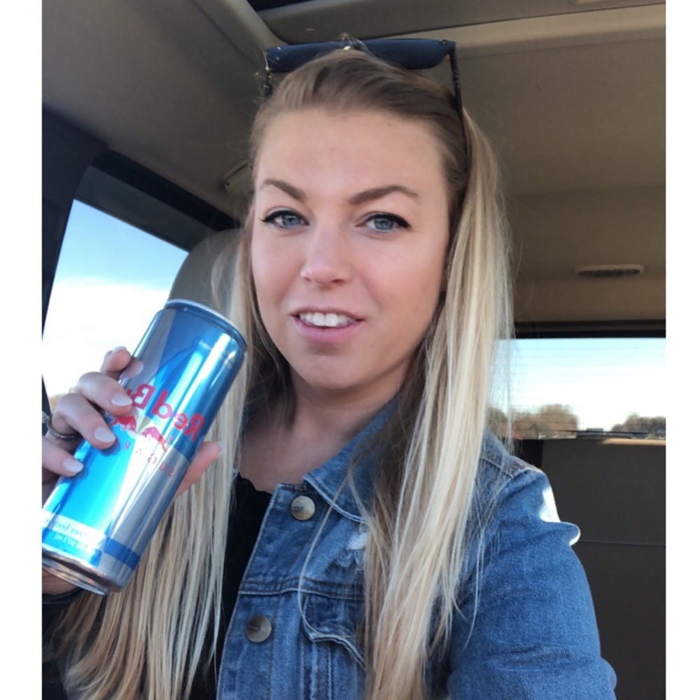 Meet your Posher, Lauren